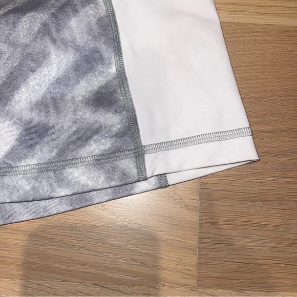 Lululemon Virtuous Tank Blazer Fossil / White 8 - Picture 9 of 15